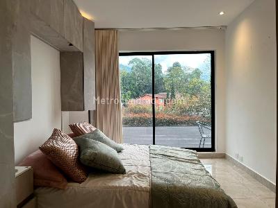 Casa de 5 alcobas en venta en El Poblado, Medellín, 424 m² · foto 15 de 20
