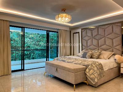 Casa de 5 alcobas en venta en El Poblado, Medellín, 424 m² · foto 8 de 20