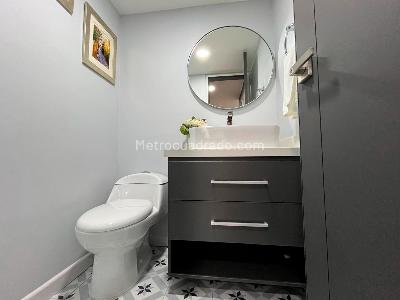 Apartamento de 3 alcobas en venta en El Poblado, Medellín, 154 m² · foto 17 de 18