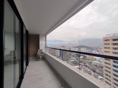 Apartamento de 3 alcobas en venta en El Poblado, Medellín, 121 m² · foto 15 de 16