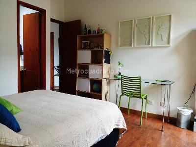 Casa de 3 alcobas en venta en El Poblado, Medellín, 230 m² · foto 16 de 20