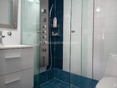 Casa de 3 alcobas en venta en El Poblado, Medellín, 234 m² · foto 17 de 20