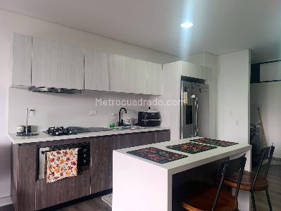 Apartamento de 1 alcoba en arriendo en Los Balsos, Medellín, 53 m² · foto 8 de 13