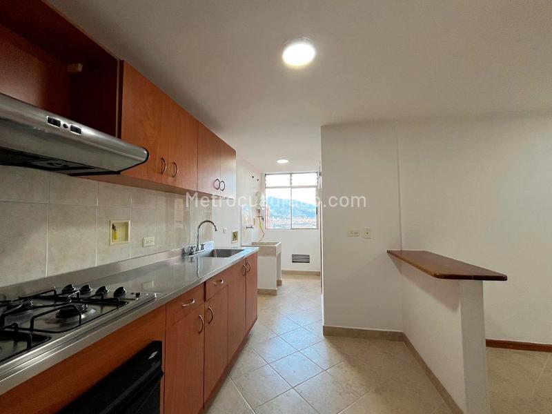 Modern 3BR Apartment in El Poblado - 5
