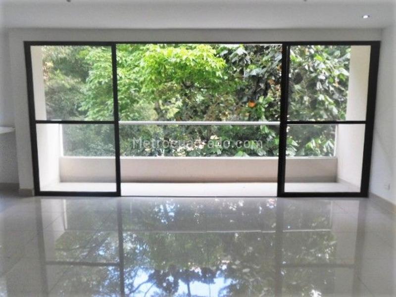 3BR Apartment in El Poblado (Alejandría) with Balcony - 2