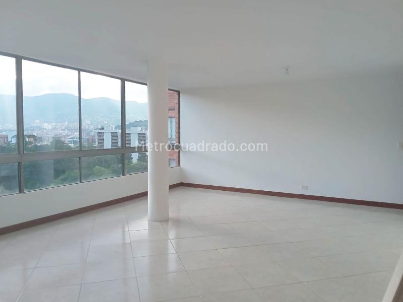3BR Apartment for Rent in El Poblado with Covered Parking - 3