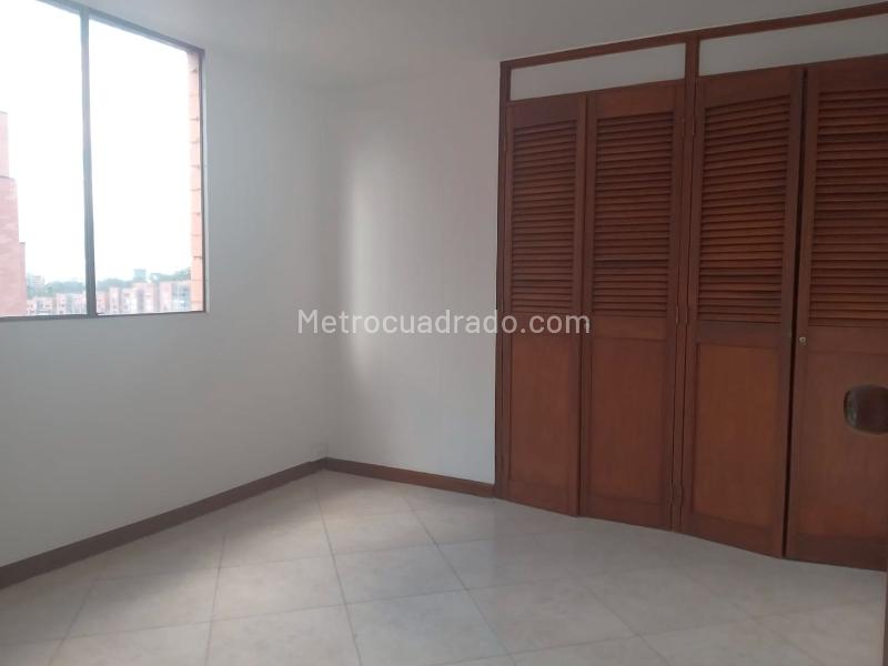 3BR Apartment for Rent in El Poblado with Covered Parking - 9