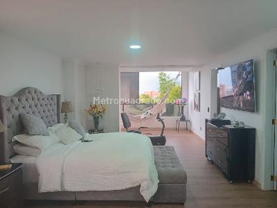 Apartamento de 3 alcobas en venta en El Poblado, Medellín, 300 m² · foto 12 de 20