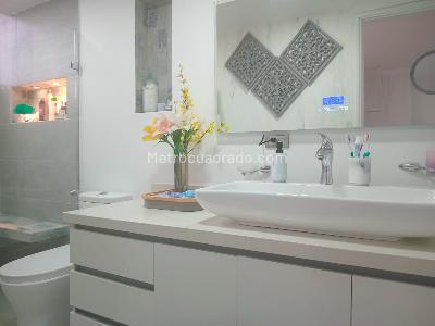 Apartamento de 3 alcobas en venta en El Poblado, Medellín, 300 m² · foto 18 de 20