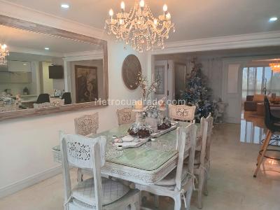 Apartamento de 3 alcobas en venta en El Poblado, Medellín, 300 m² · foto 6 de 20