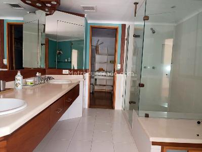 Apartamento de 4 alcobas en venta en San Lucas, Medellín, 257 m² · foto 15 de 19
