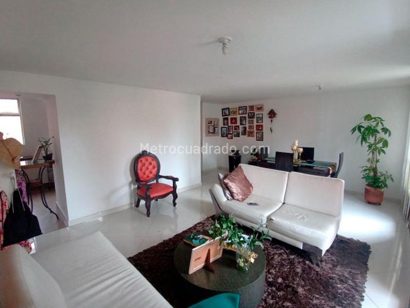 3BR Apartment in EL POBLADO (120 m²) - 2