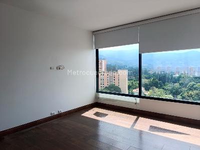 Apartamento de 1 alcoba en arriendo en San Lucas, Medellín, 70 m² · foto 7 de 11