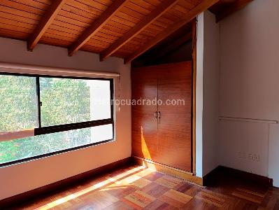 Casa de 5 alcobas en arriendo en El Poblado, Medellín, 350 m² · foto 14 de 19