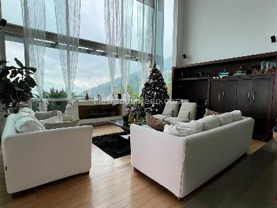 Casa de 3 alcobas en venta en Envigado, Envigado, 500 m² · foto 2 de 15