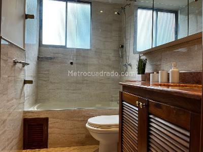 Apartamento de 3 alcobas en venta en San Lucas, Medellín, 167 m² · foto 18 de 20
