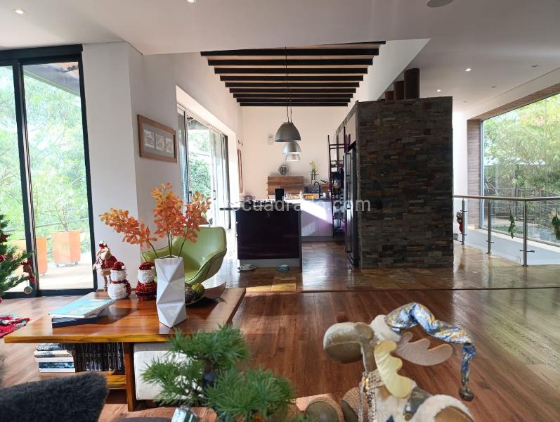 Casa Amoblada en Arriendo en El Poblado - 3