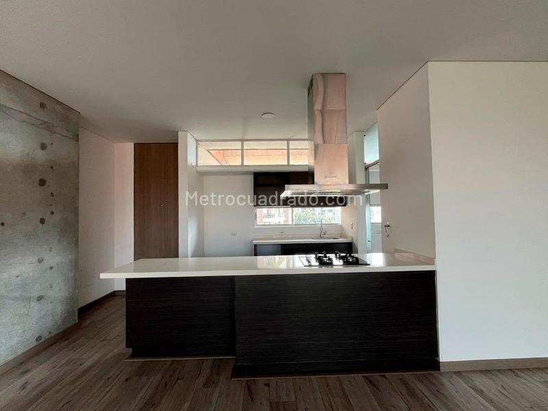 Furnished 2BR Apartment with 2 Baths in El Poblado - 7