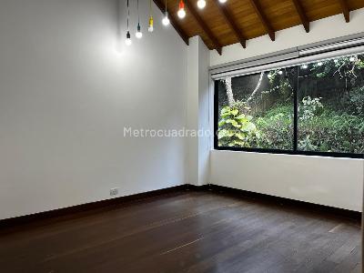 Casa en arriendo en El Poblado, Medellín · foto 10 de 20