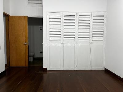 Casa de 3 alcobas en venta en El Poblado, Medellín, 271 m² · foto 11 de 20