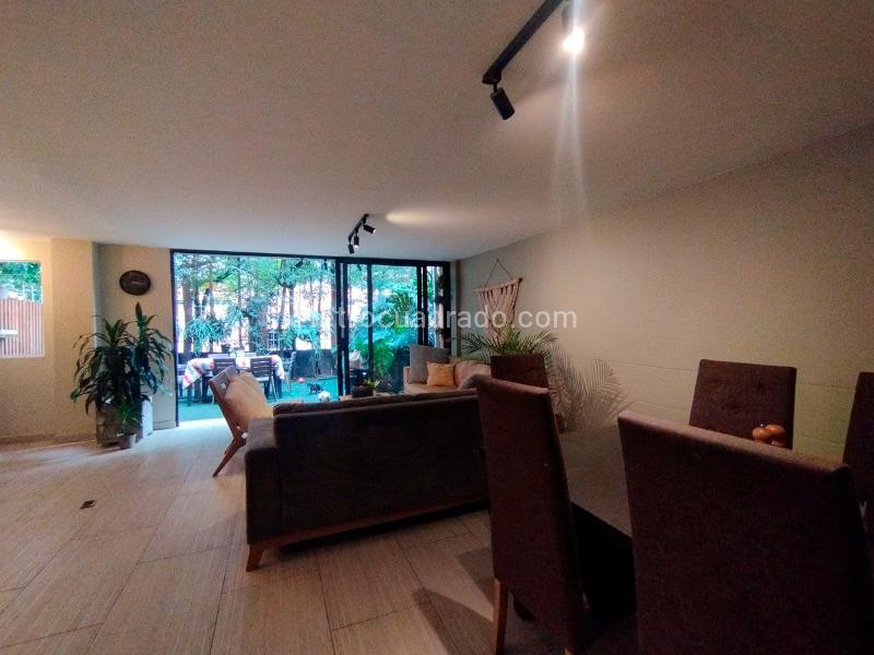 Casa Amplia de 4 Alcobas con Amenidades en El Poblado - 5