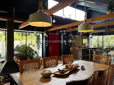 Casa de 4 alcobas en venta en Envigado, Envigado, 500 m² · foto 3 de 20
