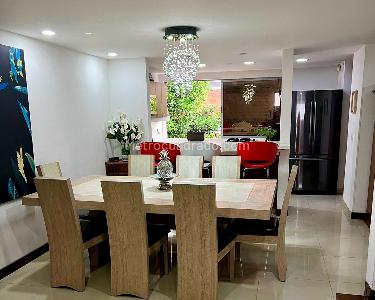 Casa de 4 alcobas en venta en Envigado, Envigado, 171 m² · foto 6 de 20