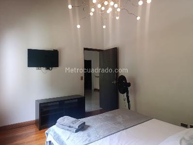 Casa en arriendo en El Poblado, Medellín · foto 10 de 19