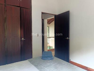 Casa en arriendo en El Poblado, Medellín · foto 12 de 19