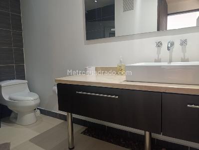 Casa en arriendo en El Poblado, Medellín · foto 16 de 19