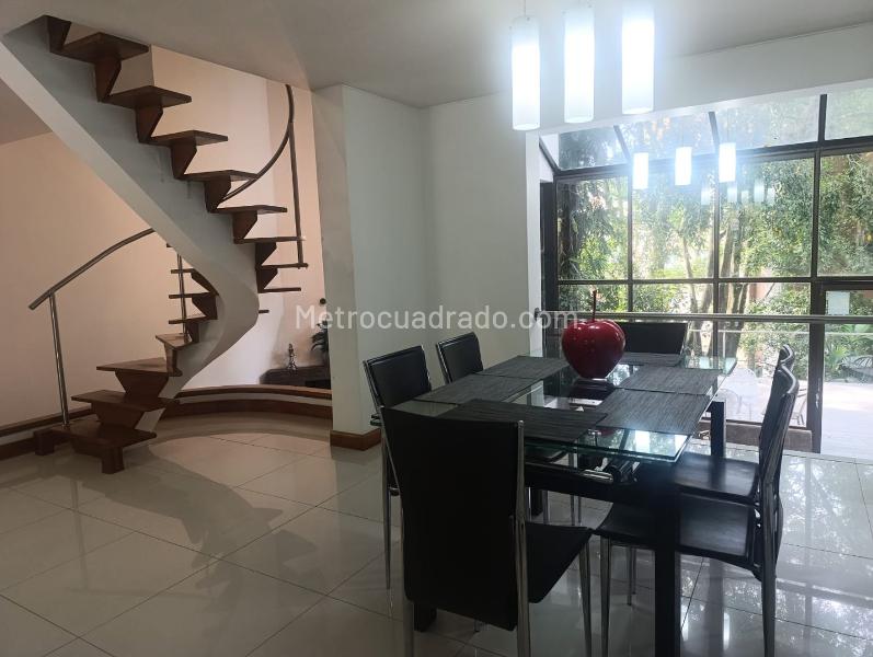 Charming 3BR House for Rent in El Poblado - 3