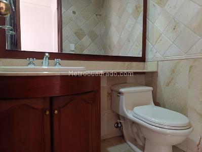 Apartamento de 3 alcobas en venta en El Poblado, Medellín, 175 m² · foto 17 de 20