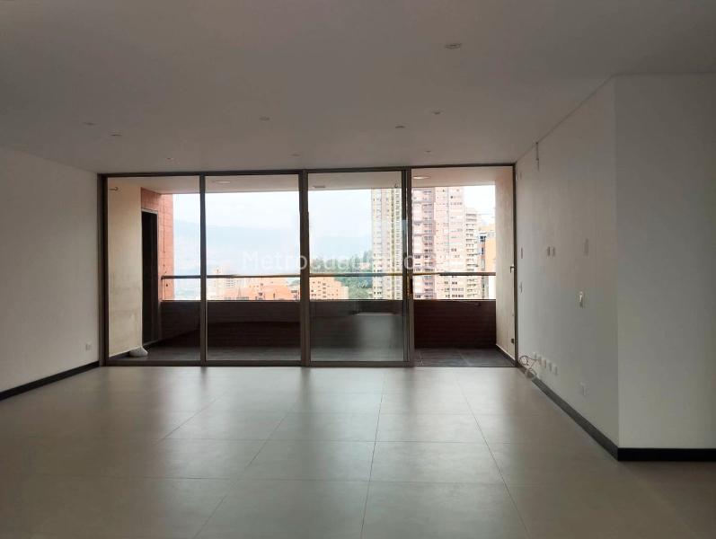 Apartamento Encantador de 3 Alcobas en El Poblado (Zona Tranquila) - 3