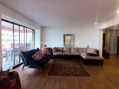 Apartamento en venta en El Poblado, Medellín · foto 5 de 20