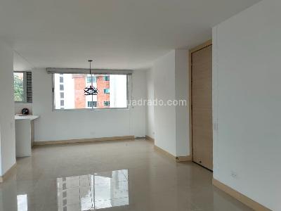 Apartamento en venta en El Poblado, Medellín · foto 5 de 20