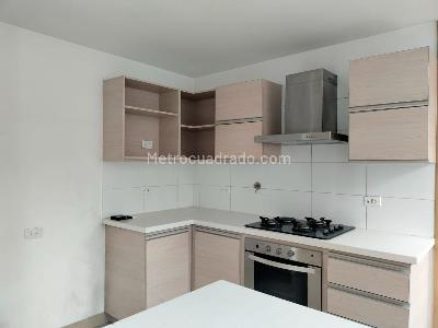 Apartamento en venta en El Poblado, Medellín · foto 8 de 20