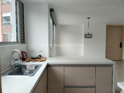 Apartamento en venta en El Poblado, Medellín · foto 9 de 20