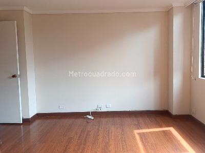 Apartamento de 3 alcobas en arriendo en Los Balsos, Medellín, 209 m² · foto 14 de 19