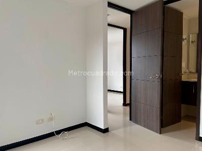 Apartamento de 3 alcobas en arriendo en Sabaneta, Sabaneta, 96 m² · foto 11 de 20