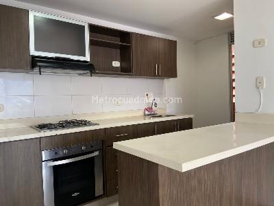 Apartamento de 3 alcobas en arriendo en Sabaneta, Sabaneta, 96 m² · foto 6 de 20