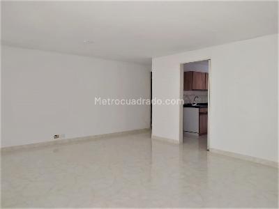 Apartamento de 4 alcobas en arriendo en El Poblado Santa Maria De Los Angeles, Medellín, 135 m² · foto 4 de 17