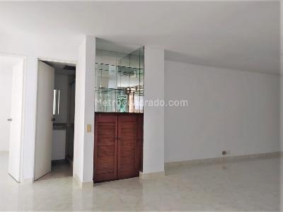 Apartamento de 4 alcobas en arriendo en El Poblado Santa Maria De Los Angeles, Medellín, 135 m² · foto 5 de 17