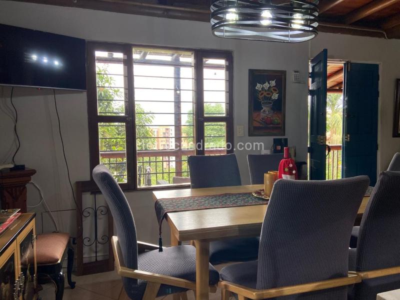 4BR House in SABANETA (320 m²)