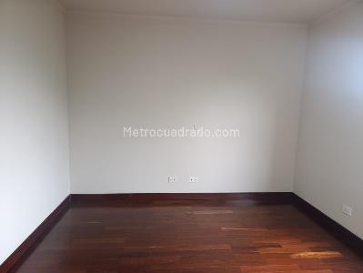 Apartamento de 3 alcobas en arriendo en El Tesoro, Medellín, 150 m² · foto 11 de 20