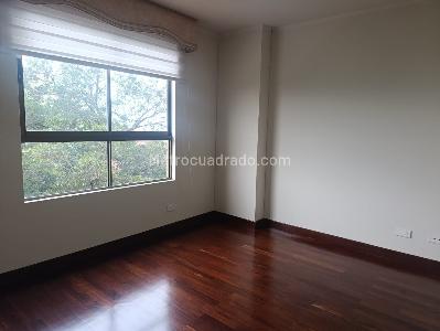 Apartamento de 3 alcobas en arriendo en El Tesoro, Medellín, 150 m² · foto 13 de 20