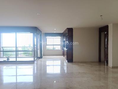 Apartamento de 3 alcobas en arriendo en El Tesoro, Medellín, 150 m² · foto 2 de 20