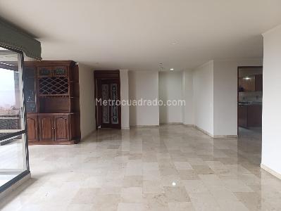 Apartamento de 3 alcobas en arriendo en El Tesoro, Medellín, 150 m² · foto 5 de 20
