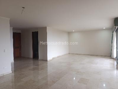 Apartamento de 3 alcobas en arriendo en El Tesoro, Medellín, 150 m² · foto 6 de 20