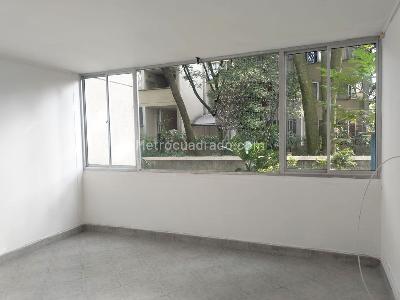 Apartamento de 3 alcobas en arriendo en El Poblado, Medellín, 130 m² · foto 9 de 18