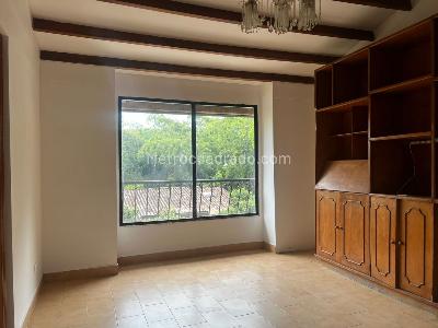 Casa de 3 alcobas en venta en Envigado, Envigado, 233 m² · foto 15 de 20